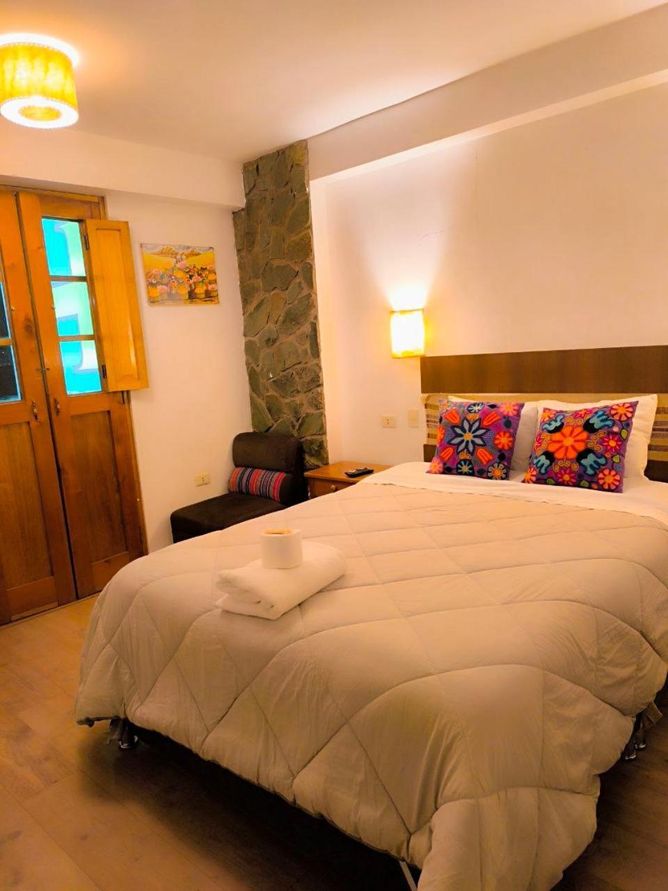 Hostal Balcon De Piedra Urubamba Esterno foto